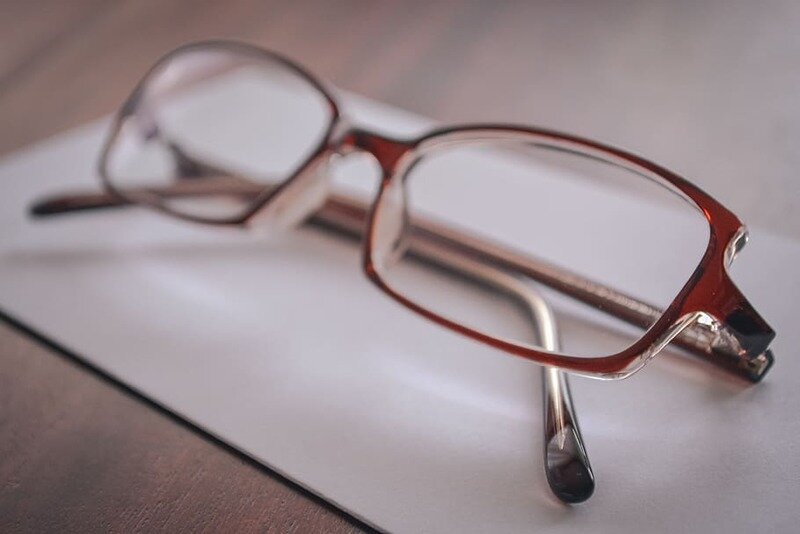 Почему нужно снимать линзы каждый день
