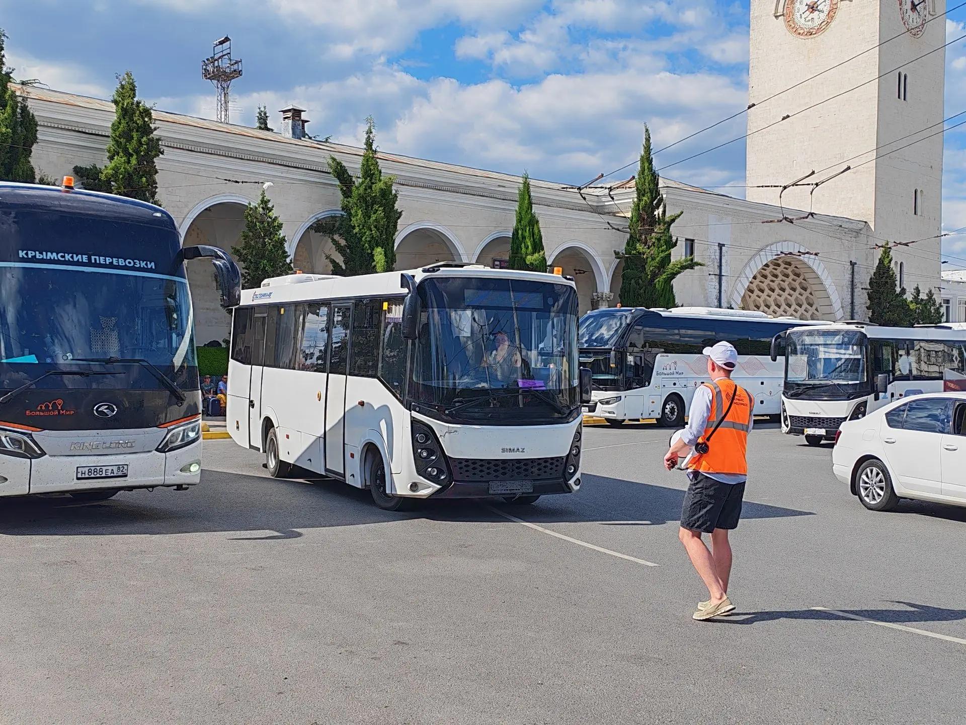 Автобус из Симферополя в Керчь к поезду №27/28 изменил расписание на 24 июля