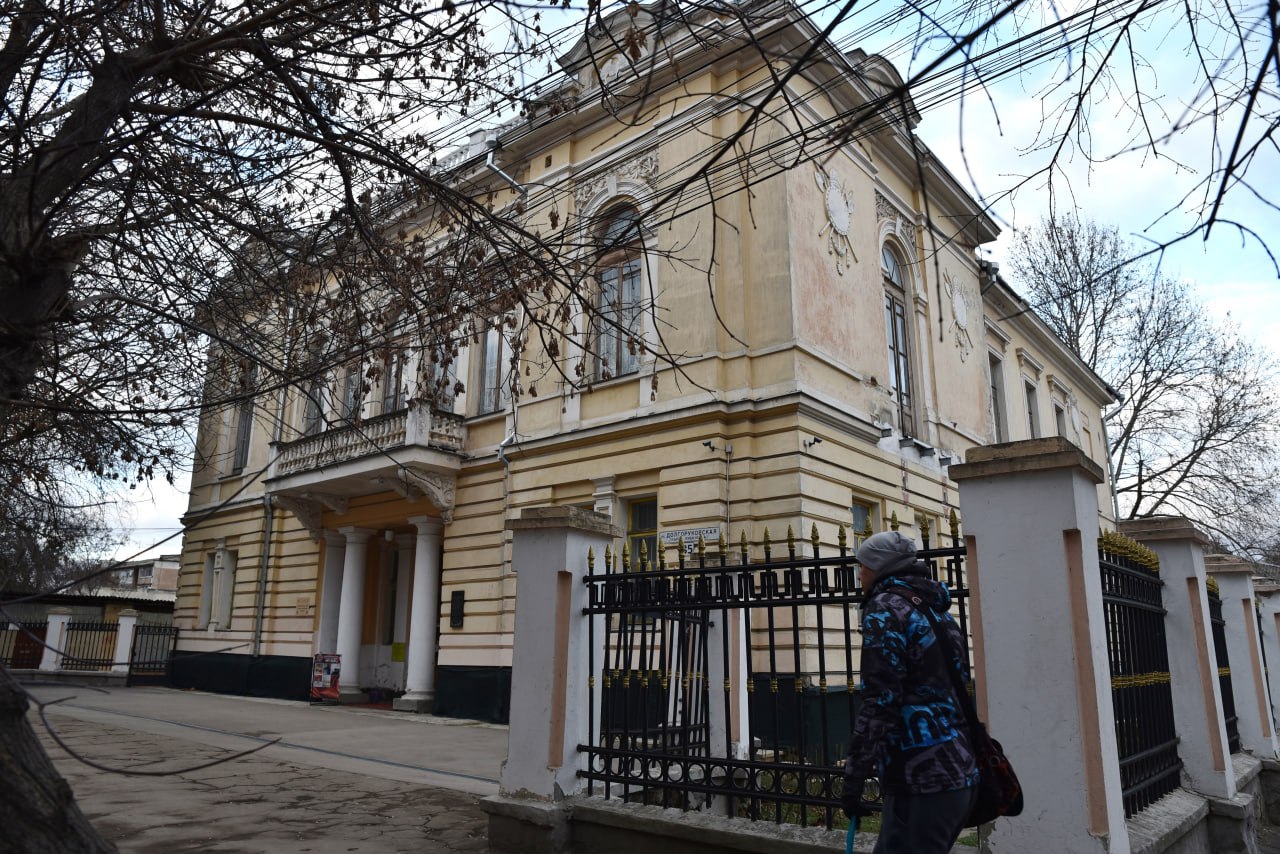 В Симферополе на время реставрации закроют художественный музей 