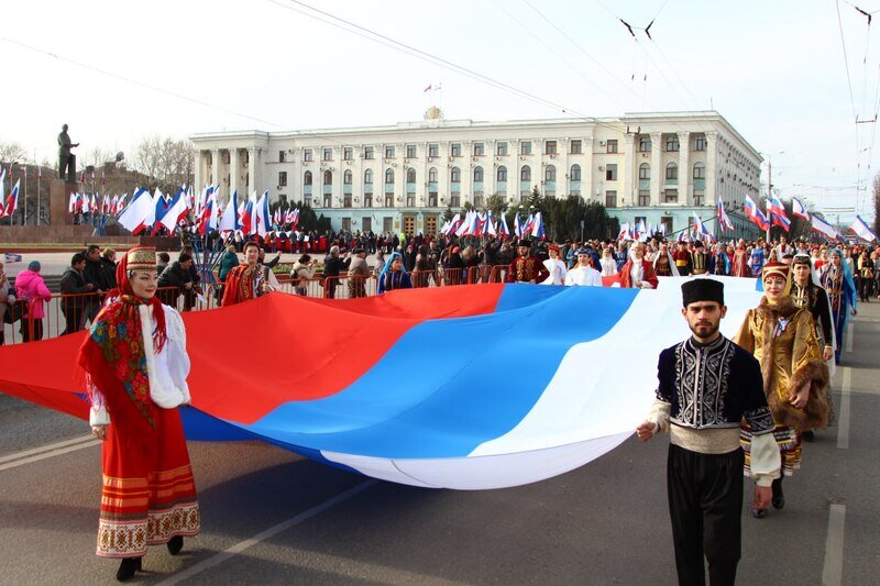 Какой сегодня праздник: 18 марта