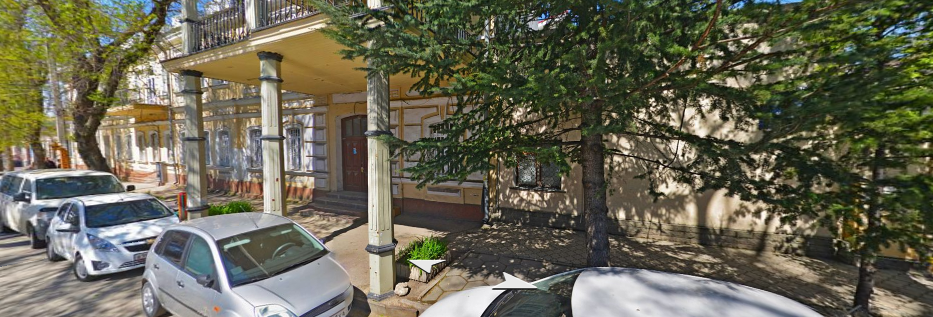 Граница Симферополя, электросветолечебница и "Церковный дом": история улицы Долгоруковской в Симферополе