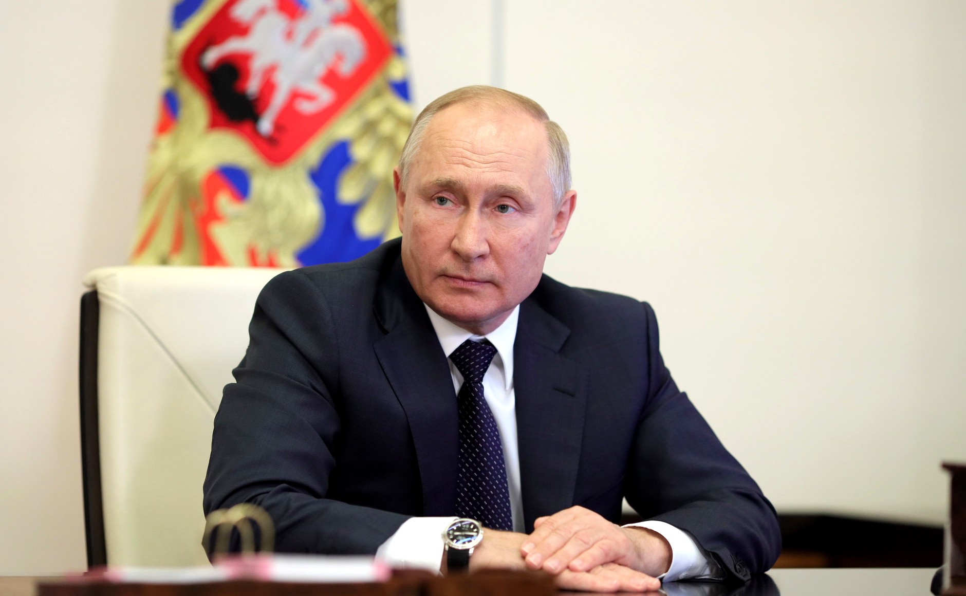 Глава Крыма поздравил Президента России Владимира Путина с днём рождения