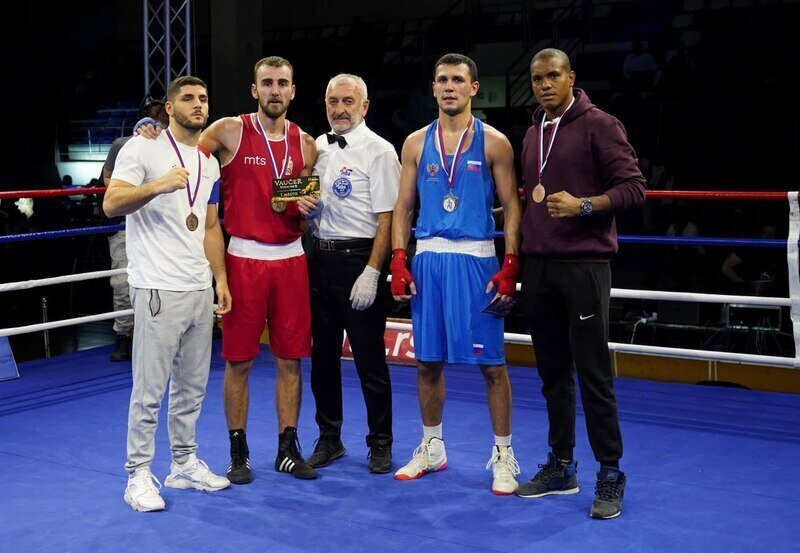 Крымчанин стал серебряным призёром международного турнира по боксу в Сербии