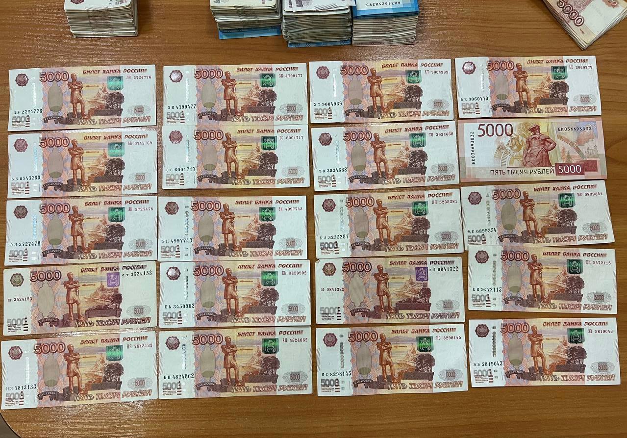 Евпаториец пытался подкупить сотрудника ФСБ за 1,8 млн рублей