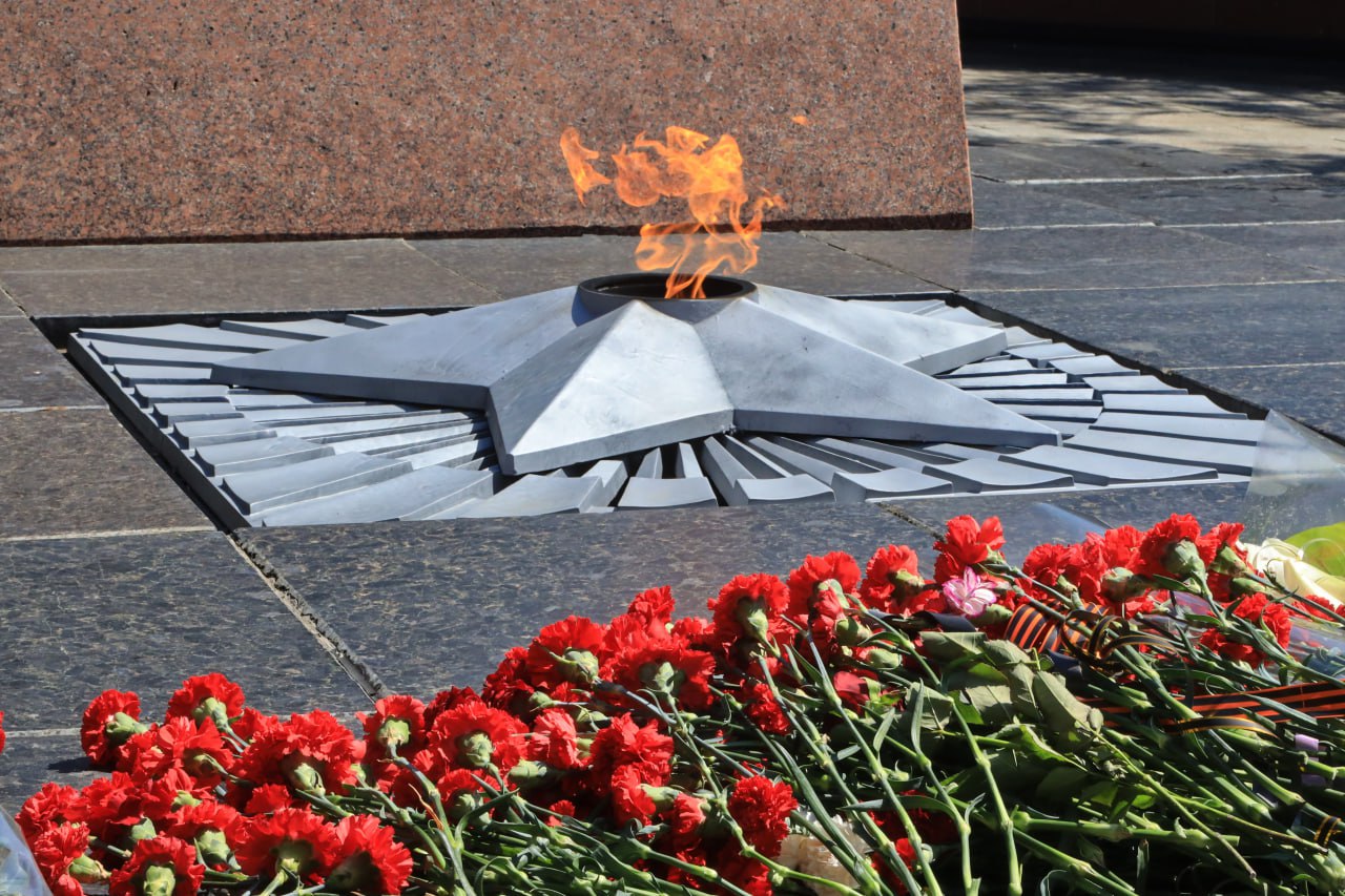 Как на Украине и на Западе пытаются стереть память о Великой Отечественной войне