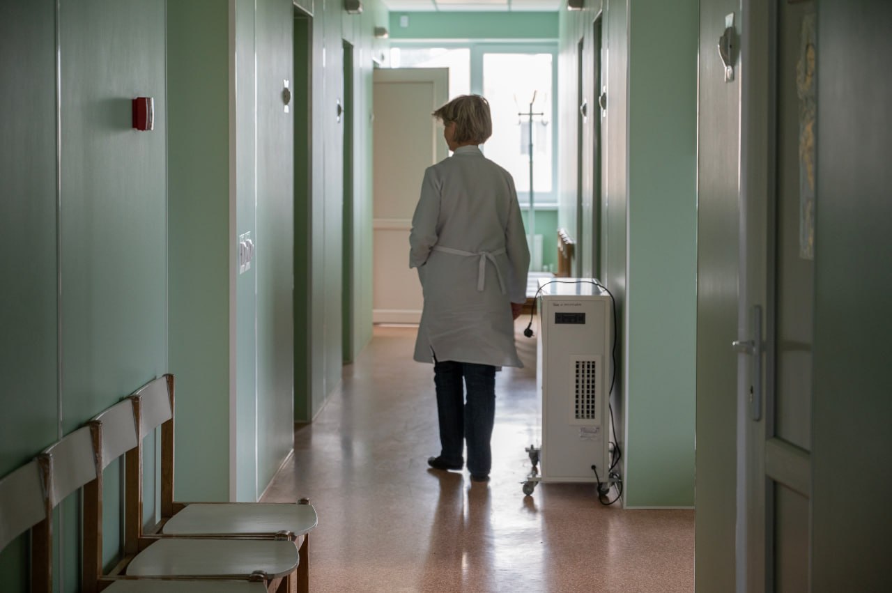 Как будут работать больницы Крыма на майских праздниках