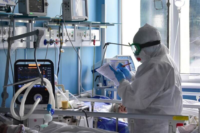 За неделю в Крыму госпитализировали более 500 человек с гриппом и ОРВИ
