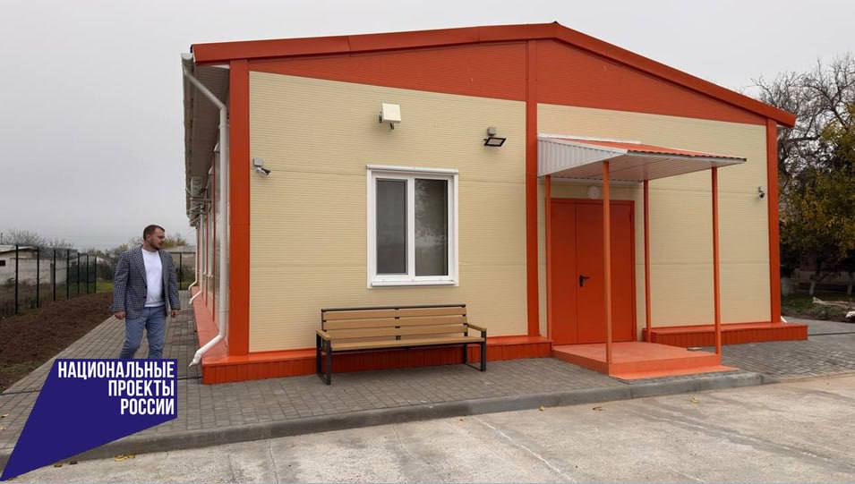 Строительство нового ФАПа завершается в Нижнегорском районе