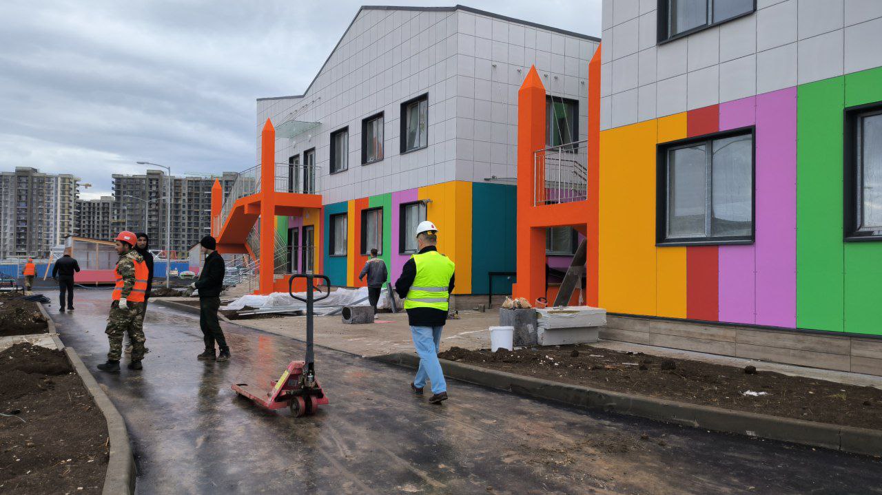 К концу года в Евпатории достроят детский сад площадью почти 4,8 тысяч квадратных метров