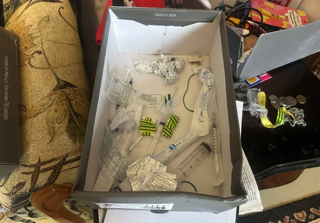 У жителя Евпатории нашли 350 доз наркотиков