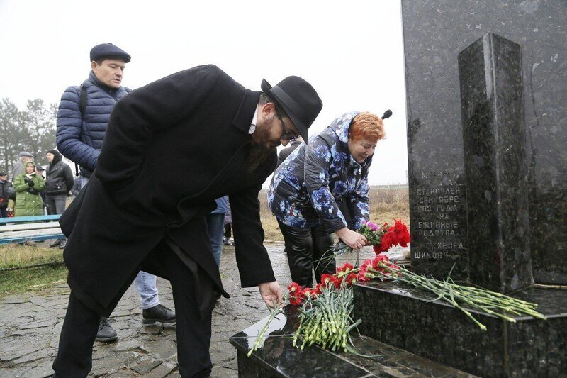В Крыму почтили память крымчаков и евреев, жертв нацизма - фоторепортаж