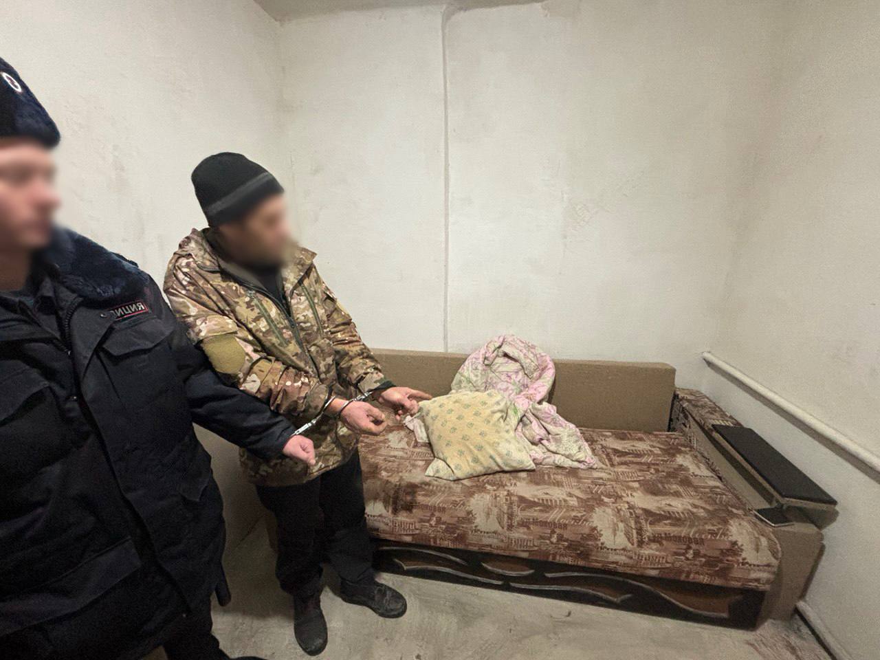 Убившего собственную мать крымчанина взяли под стражу