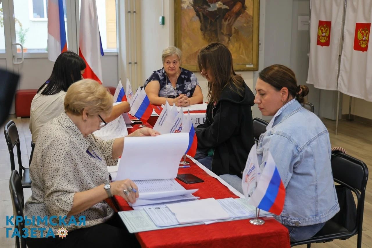В Крыму стартовал третий день голосования на выборах депутатов в Госдуму