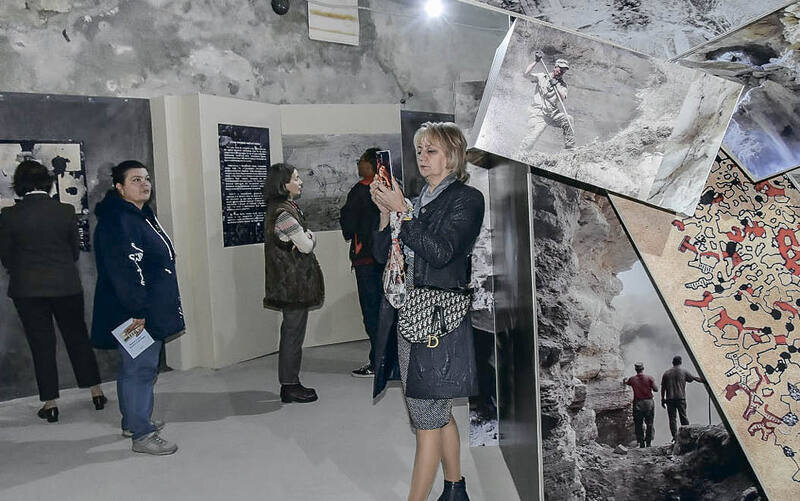 В Центральном музее Тавриды открылась выставка «Аджимушкай: 50 лет в поисках истины»