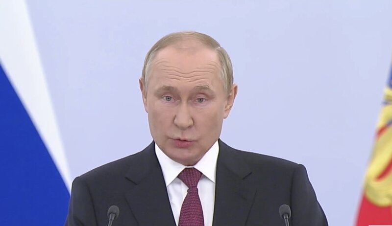 Люди свой выбор сделали - Путин