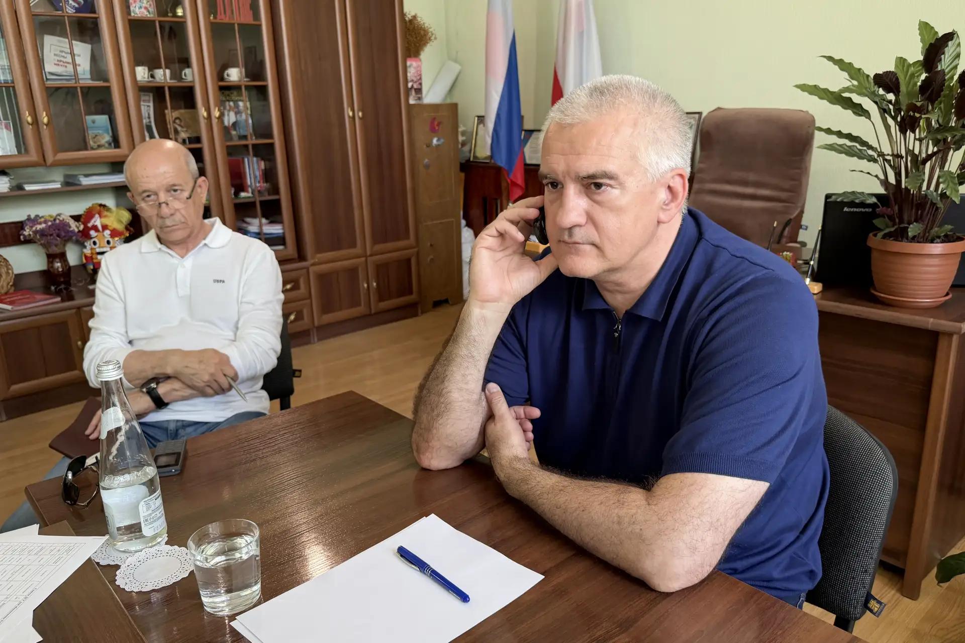 Аксёнов: ситуация в Черноморском и Раздольненском районах сложная, власти делают всё для помощи жителям