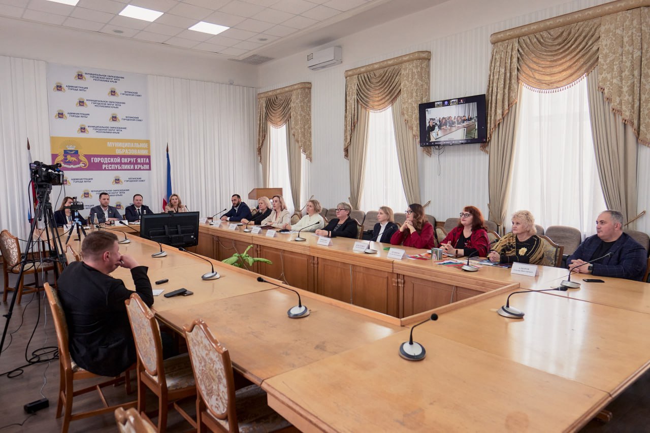 Ялта поговорила с Якутском: два города будут сотрудничать в сфере культуры и туризма