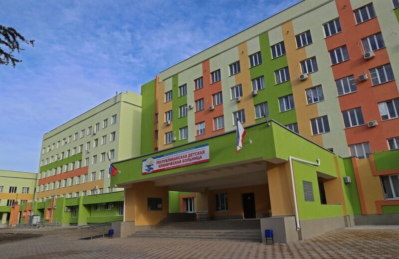 Республиканская детская больница за этот год  приняла 740 пациентов из Запорожской и Херсонской областей 