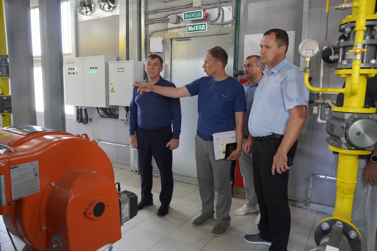 В Керчи на трёх улицах завершены работы по реконструкции котелен