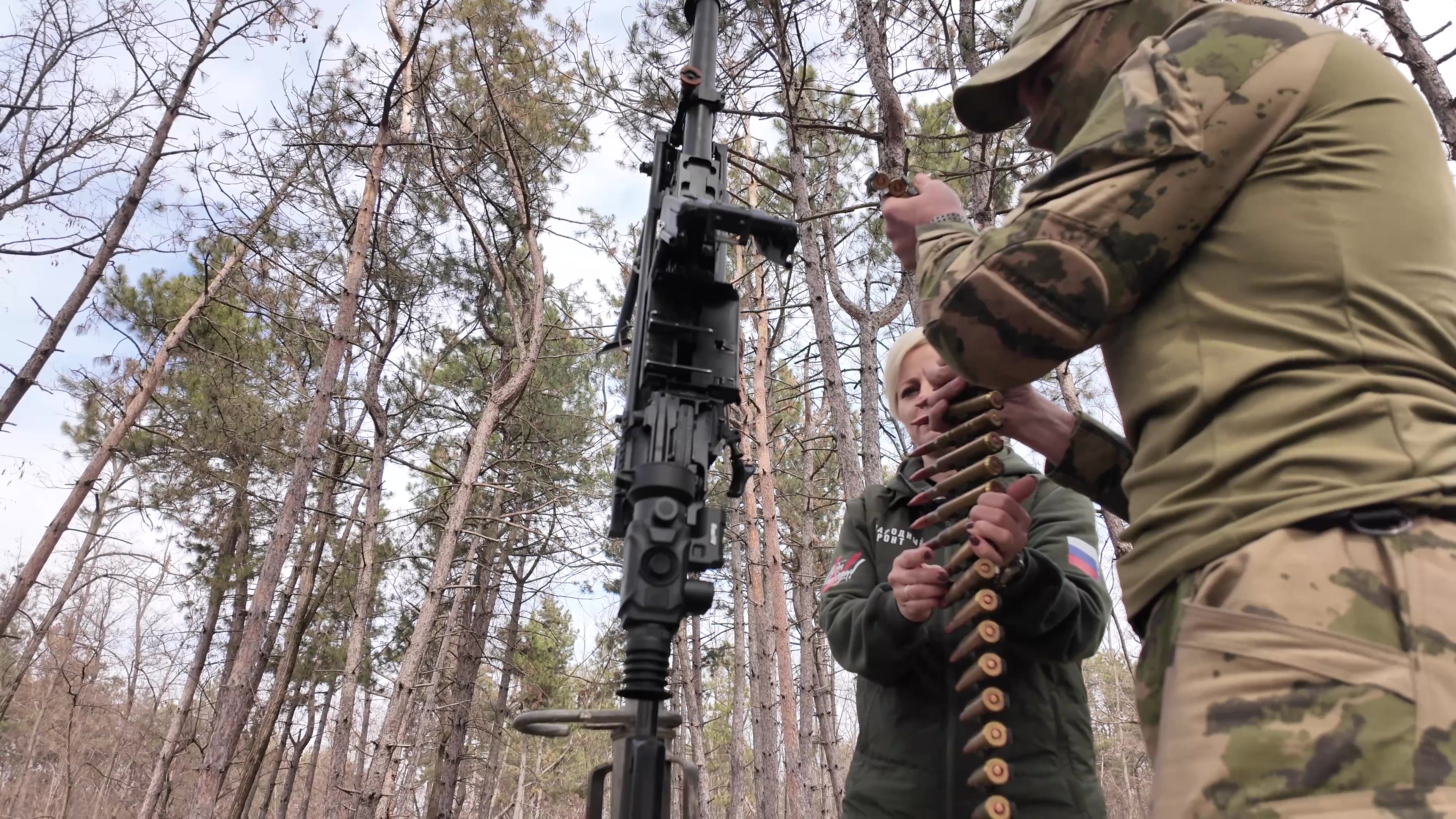 Из Крыма бойцам СВО передали ночной прицел для пулемëта
