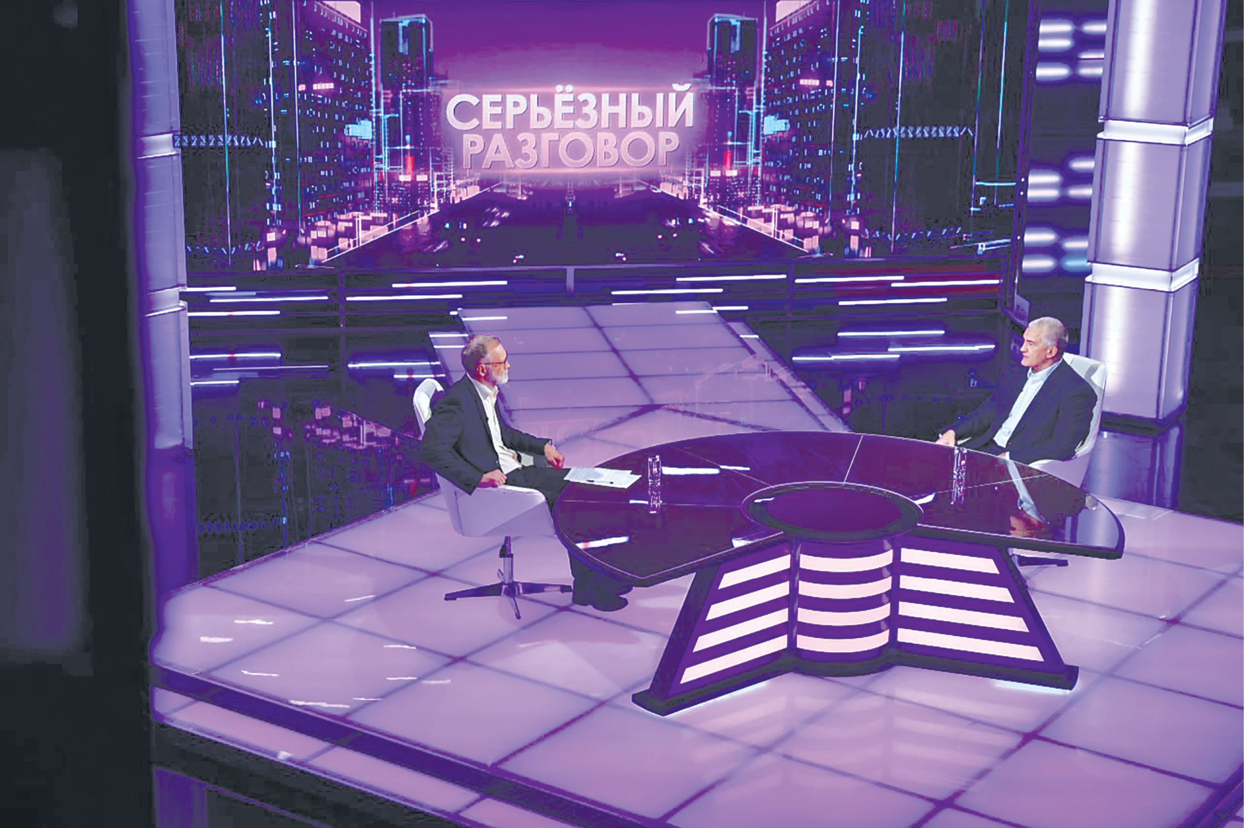 Глава Крыма Сергей Аксёнов о курортном сезоне, миграционной политике и безопасности