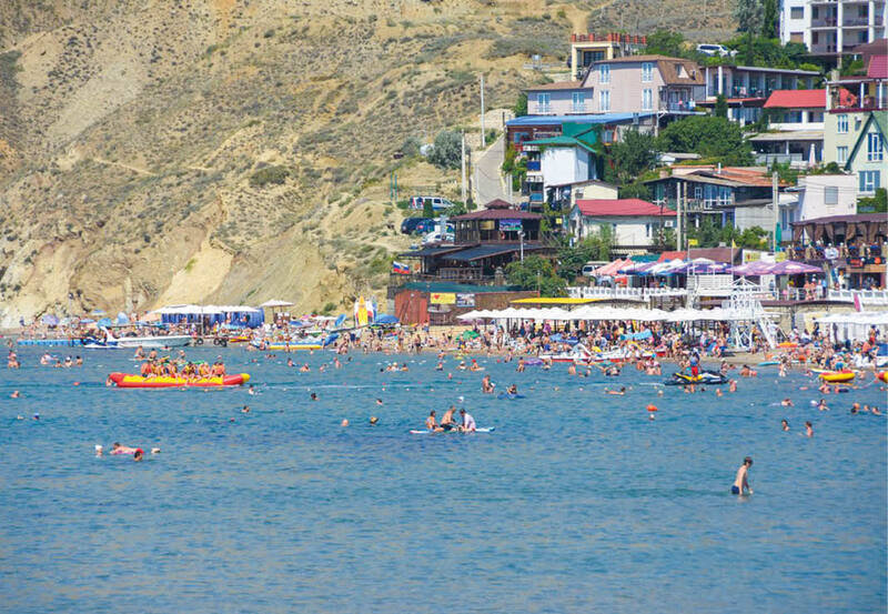 Отпускная лихорадка: почему люди часто болеют во время отпуска, как этого избежать