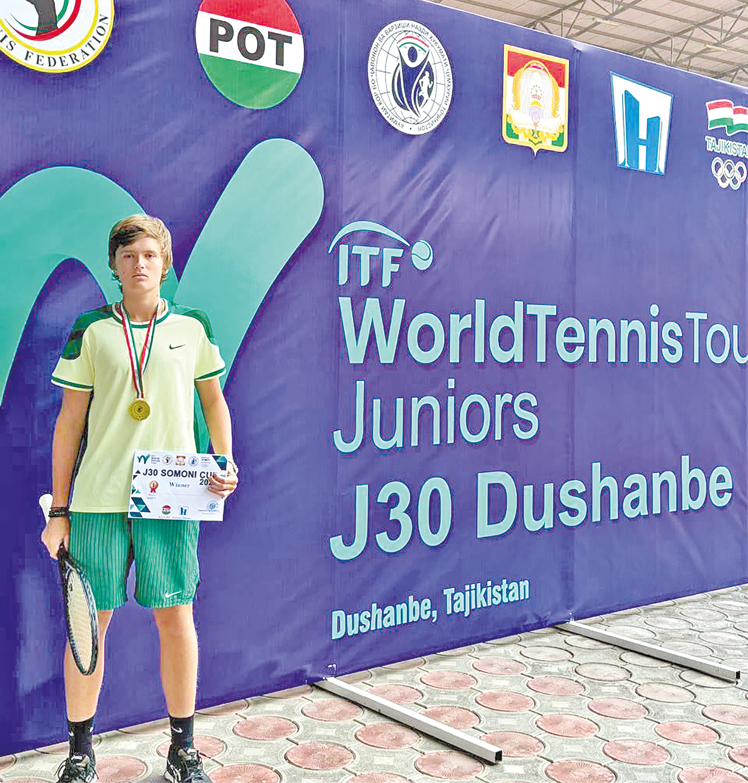 Крымский теннисист выиграл два турнира в Душанбе