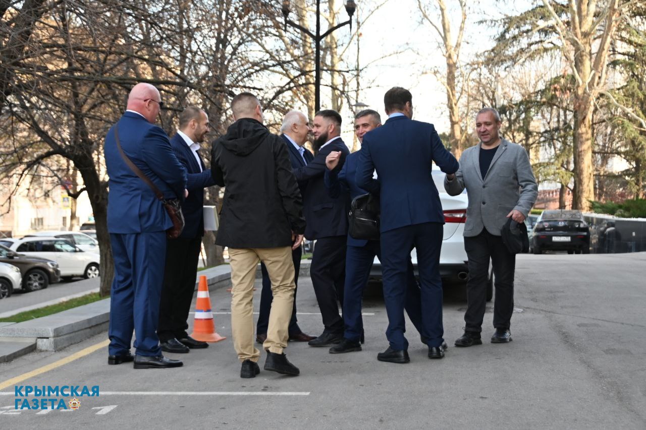 Депутаты собираются на сессию Госсовета РК