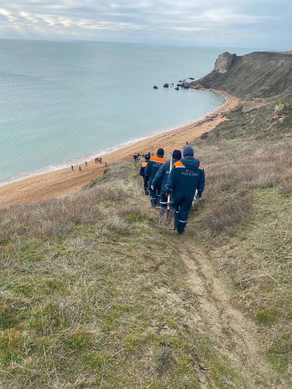 Сегодня побережье Крыма мониторили  29 судов, 2 борта Ми-8 и беспилотники