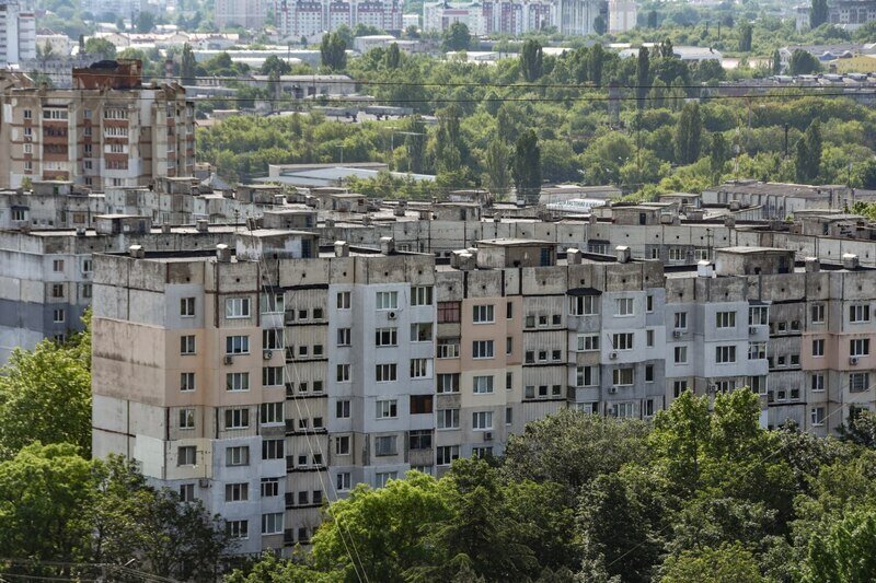 Аксёнов: в Крыму определят среднюю стоимость ремонта подъездов в многоэтажках