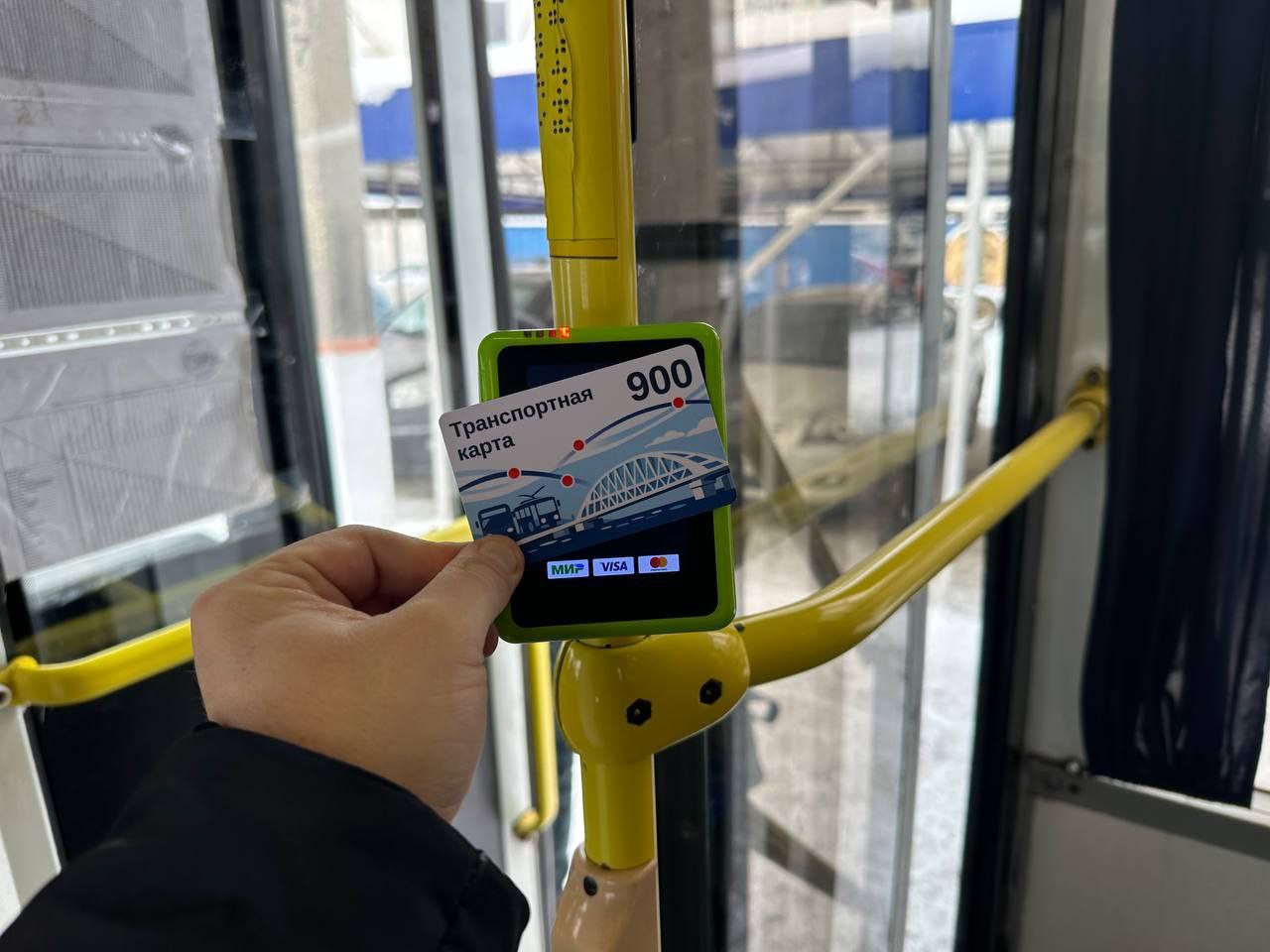 Новая система оплаты проезда в Крыму: в чём преимущество транспортной карты и высадят ли ребёнка, если он её потерял