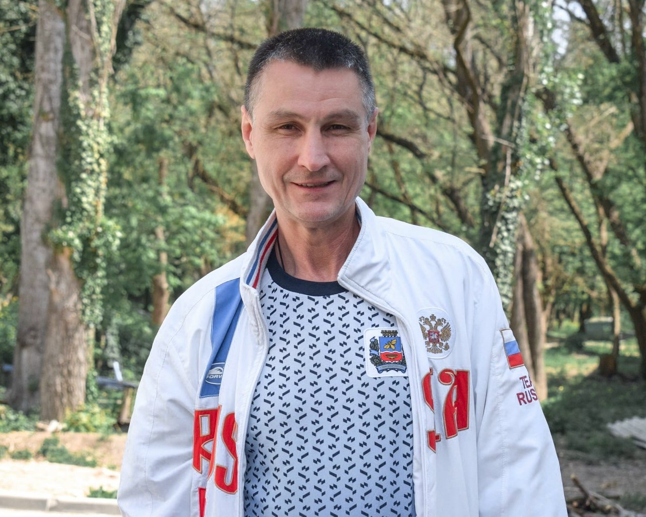 Заслуженный тренер по боксу Сергей Лапин: о воспитании чемпионов, 65-летнем ученике и новых талантах в своей академии