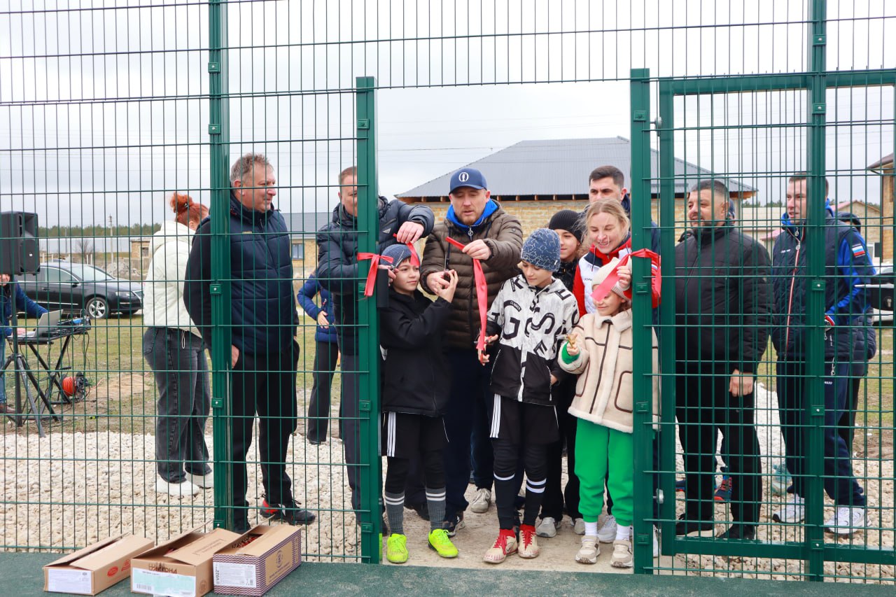 Два новых спортивных объекта открыли в Белогорске