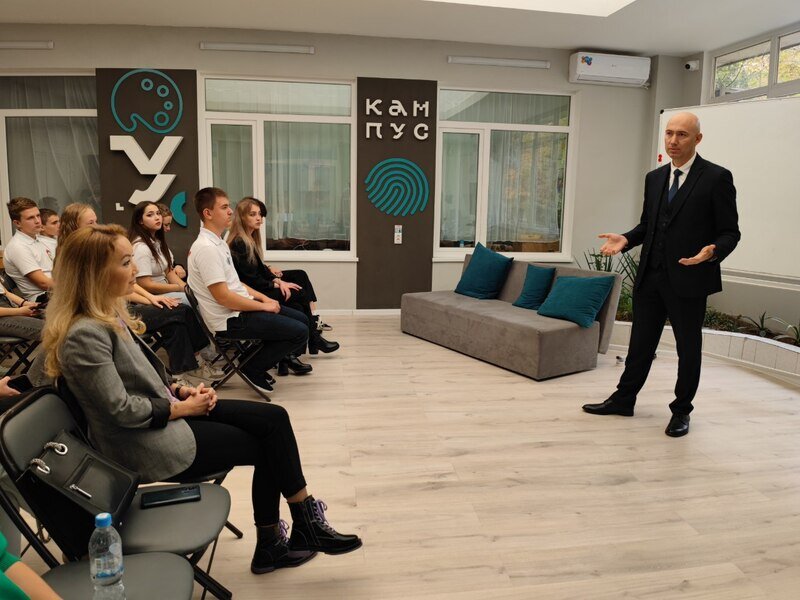  Мы – будущее страны: в Крыму прошел форум ученического самоуправления