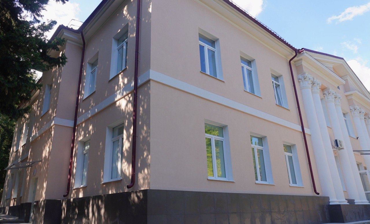 В Ливадийской школе-интернате завершен капремонт учебного корпуса