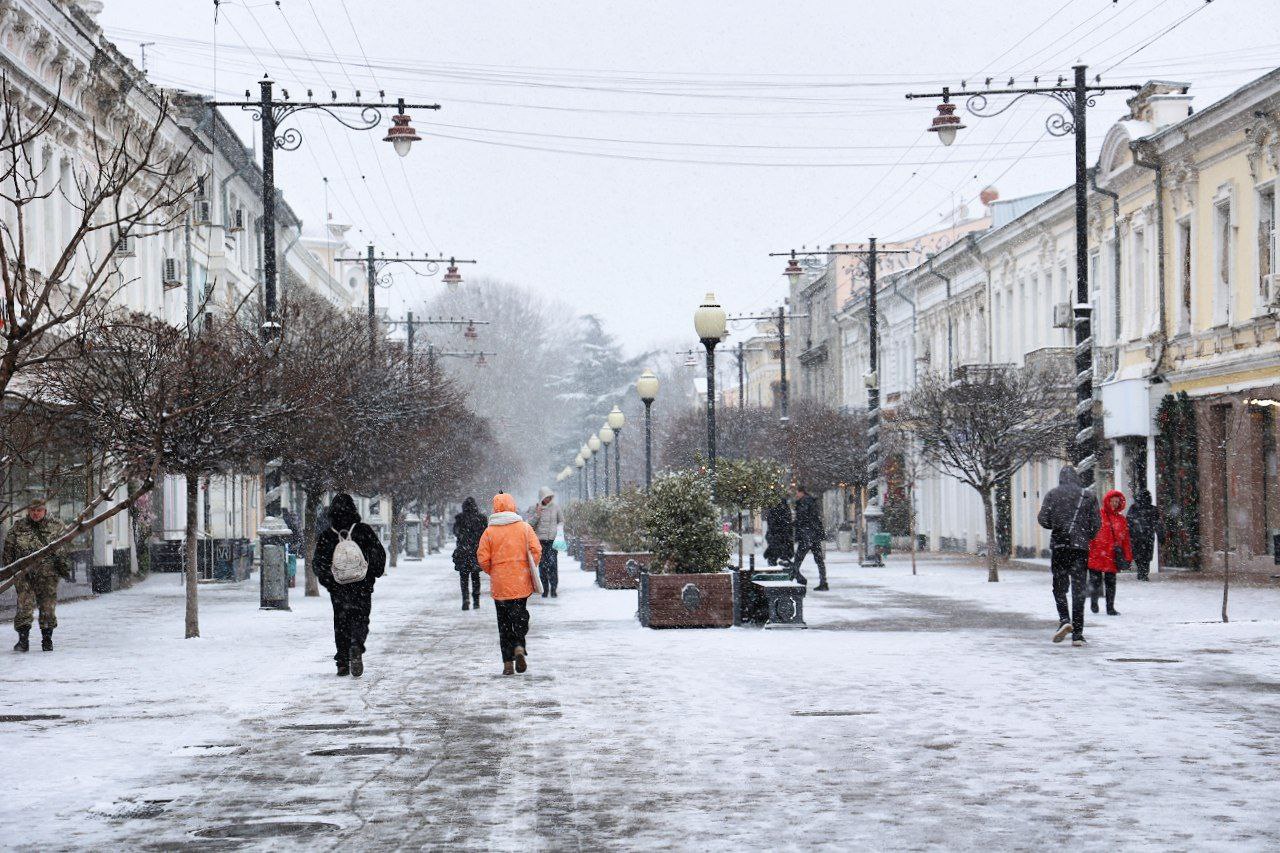 Погода в Крыму 10 февраля: снег, днëм до +3