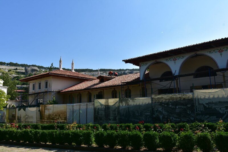 На каком этапе реконструкция Ханского дворца 