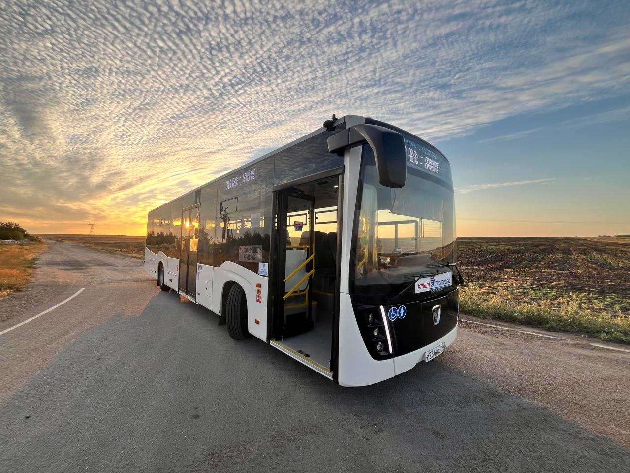 На маршрут Симферополь - Красное вышел новый автобус