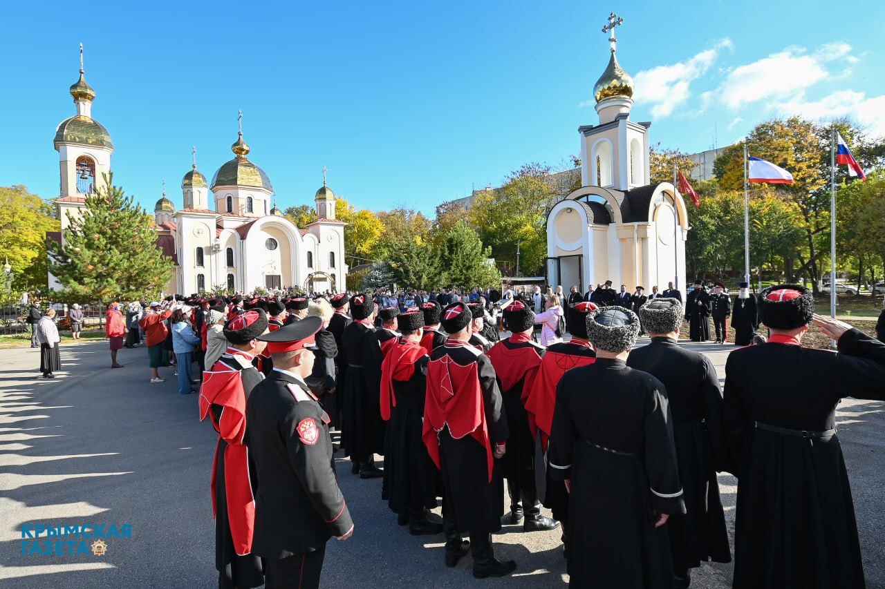 В Керчи открыли часовню-памятник в честь кубанских казаков, участвовавших в возвращении Крыма в состав России