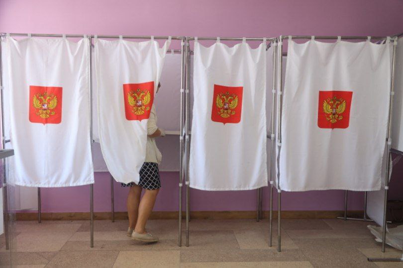 В Крыму стартует сбор подписей в поддержку Путина