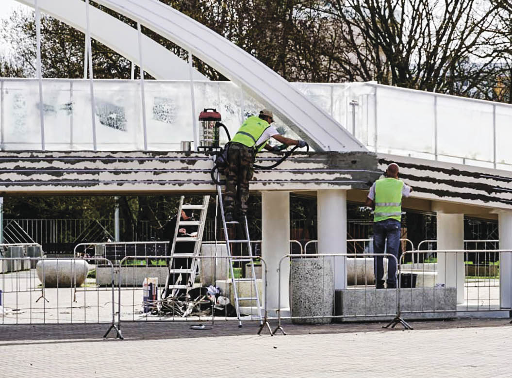 В Керчи завершается ремонт копии Крымского моста