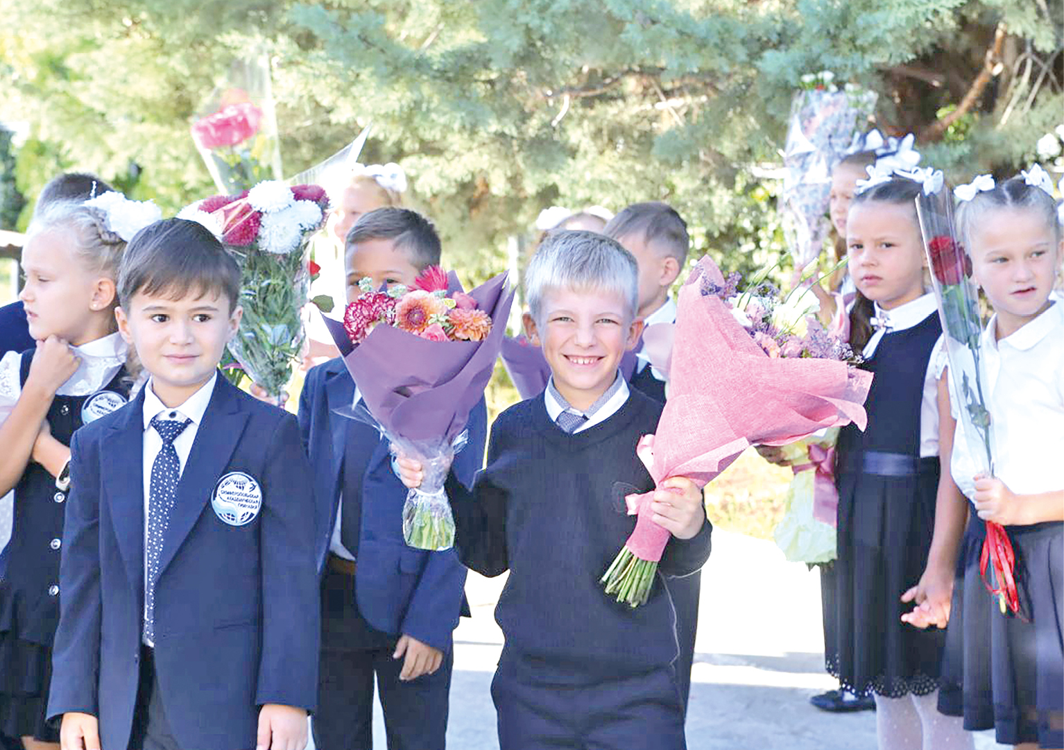 Какой букет выбрать учителю на 1 сентября