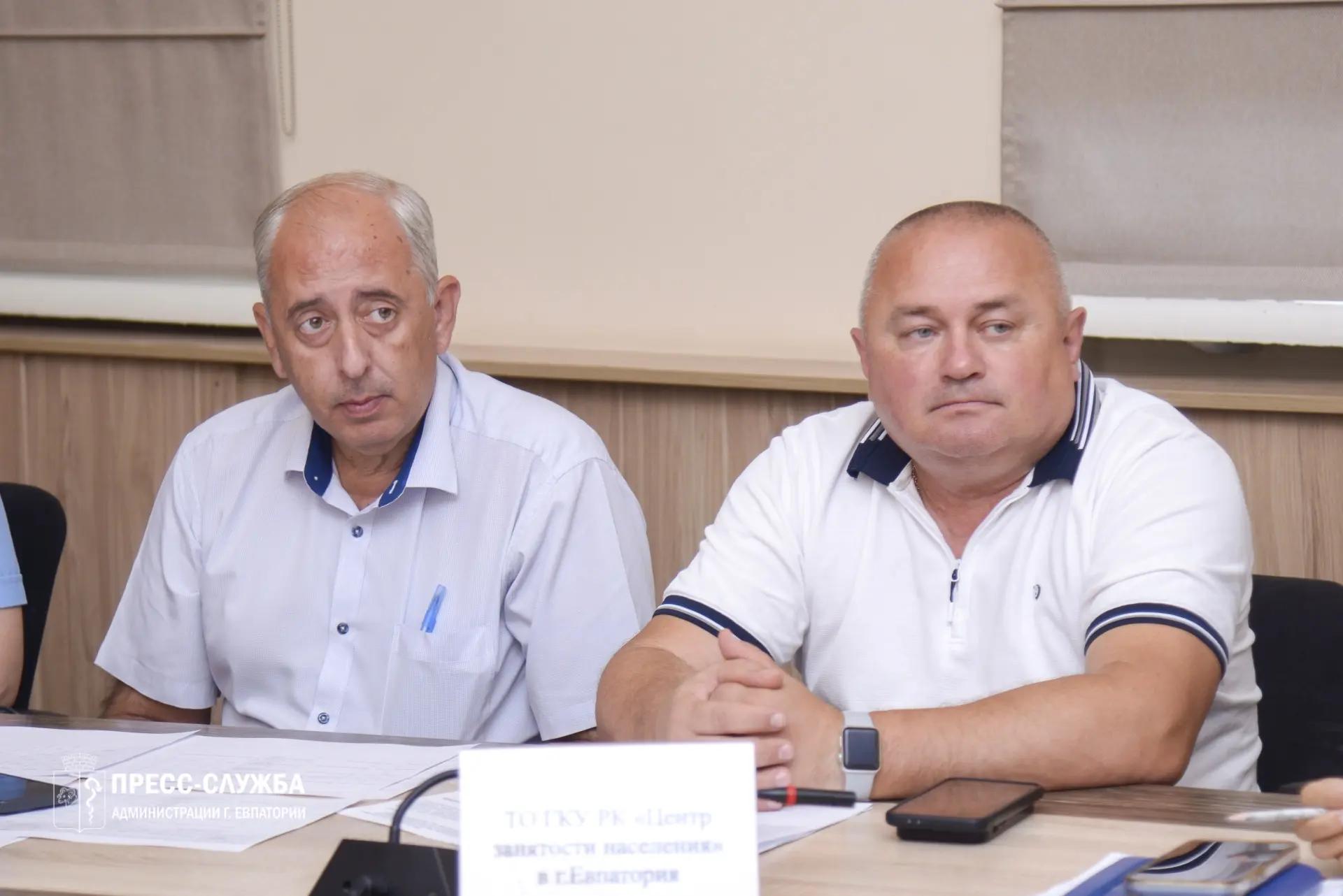 В Евпатории работодателей призвали повысить зарплаты