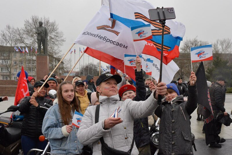 Крым празднует девятую годовщину воссоединения с Россией - фото