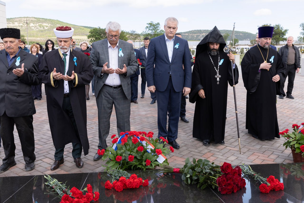 Аксëнов: мы всегда будем помнить о трагедии депортации и не допустим ее повторения