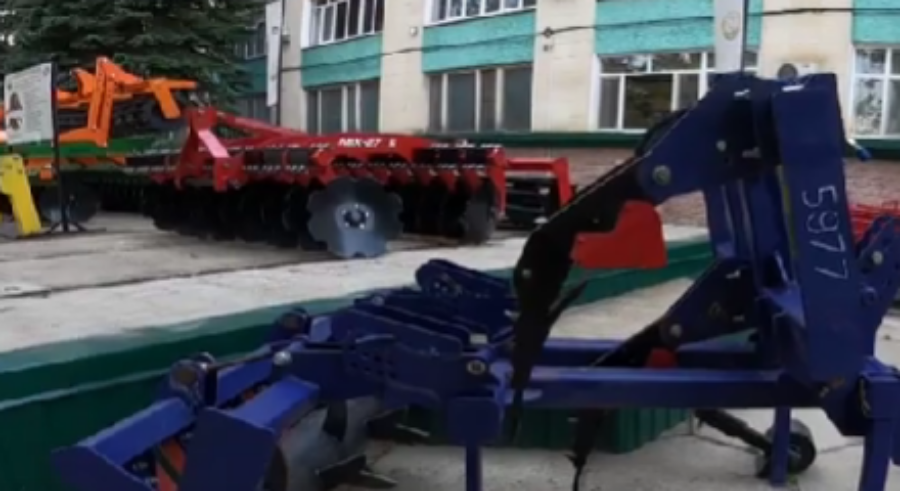 Крымская молодежь создает конкурентоспособную сельскохозяйственную технику