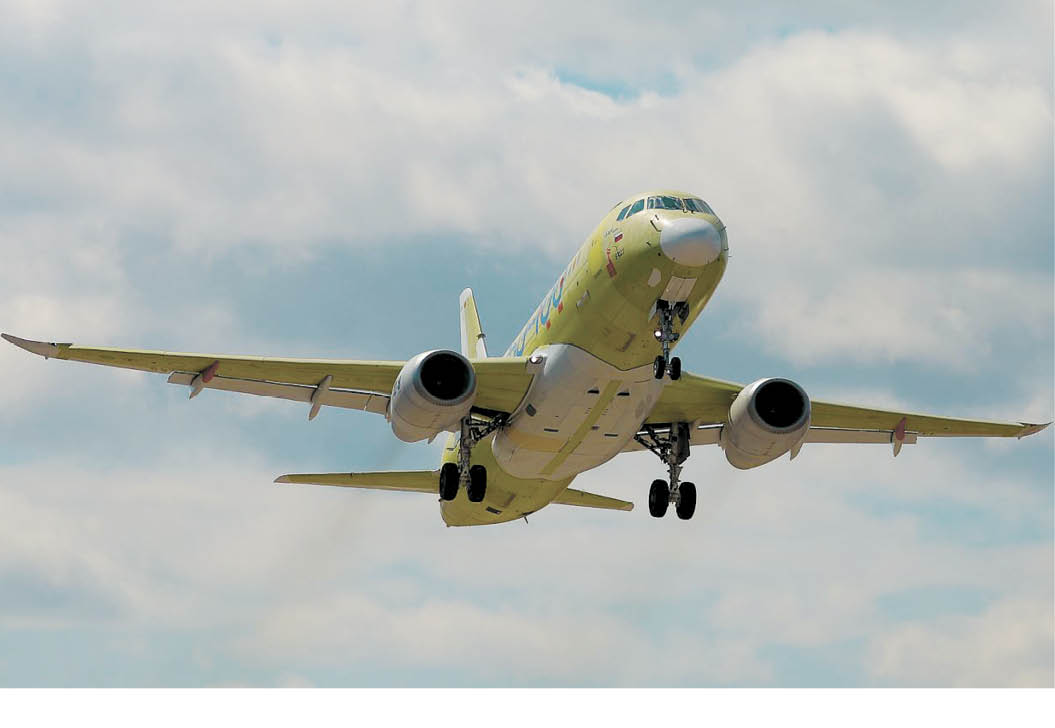 Полностью импортозамещённый SJ-100, разработанный «Яковлевым», совершил первый полёт