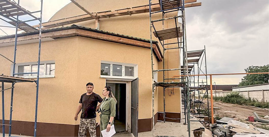 Спорткомплекс, два футбольных поля: какие объекты строят и ремонтируют в крымских сёлах