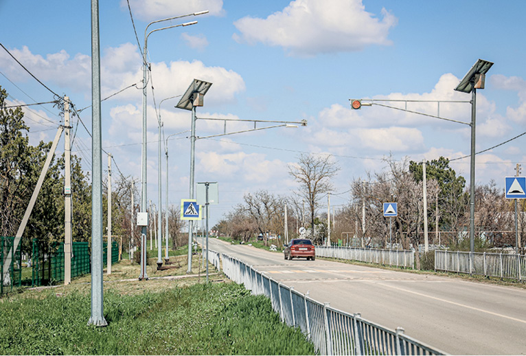 А у нас в деревне газ: чему радуются и на что жалуются жители Абрикосова Первомайского района