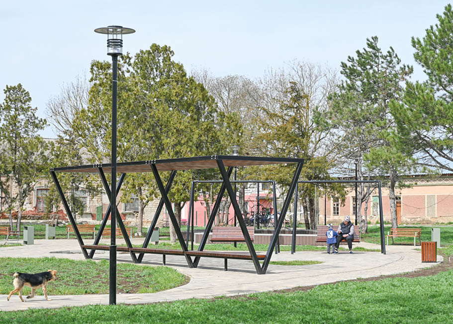 С широким размахом: чему радуются и на что жалуются жители Широкого Симферопольского района